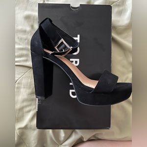 Torrid black platform heels